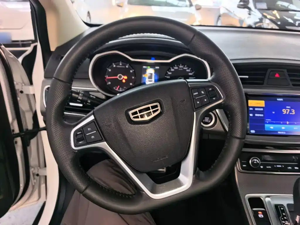 Geely Emgrand GS — миниатюра 11