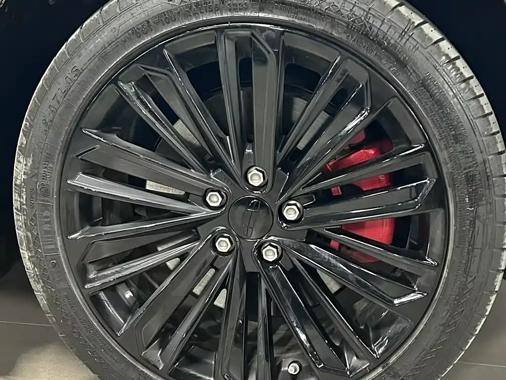 GEELY AUTOMOBILE XINGRUI