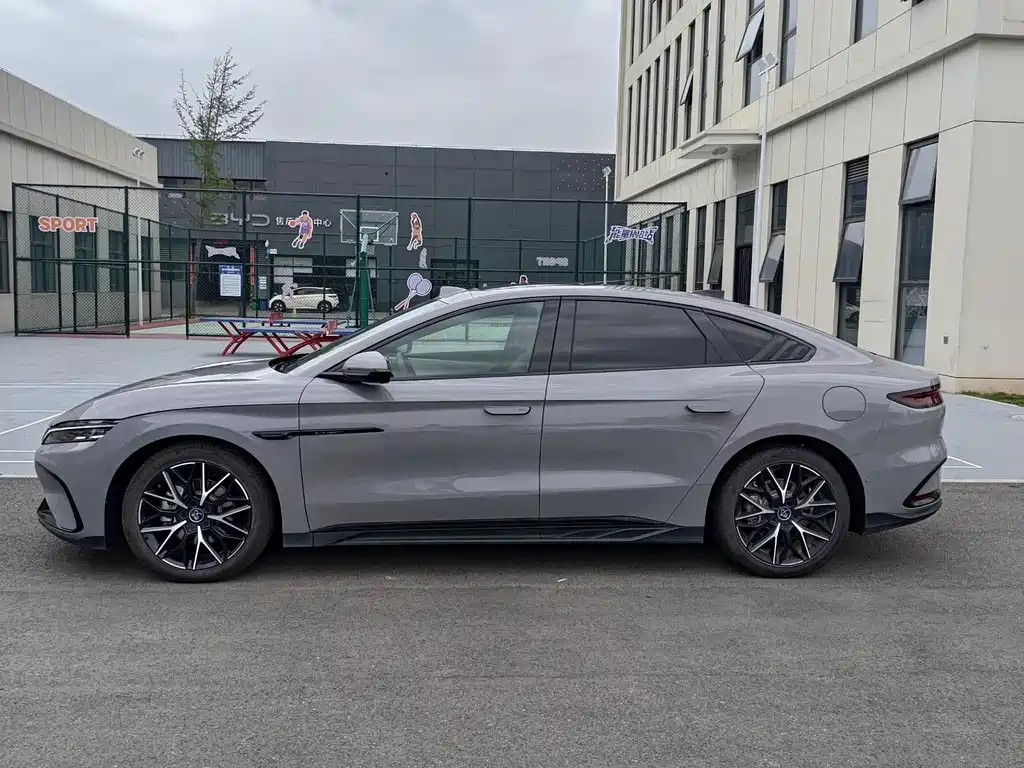 BYD Han 2025 DM-i 125KM Smart Drive