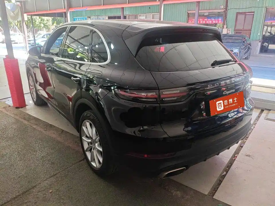 Porsche Cayenne 2019 E-Hybrid 3.0T