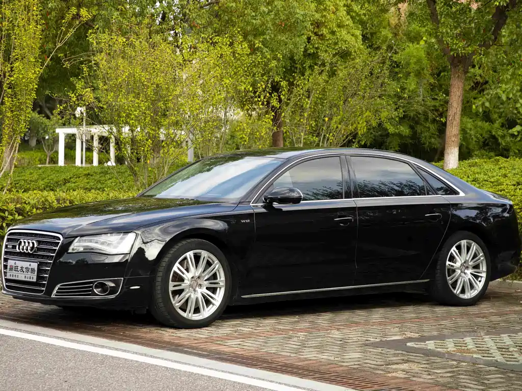 Audi A8 2012