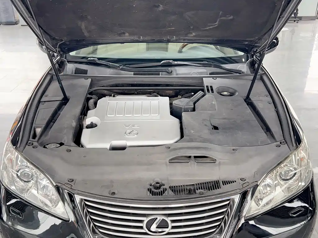 Lexus ES — миниатюра 27