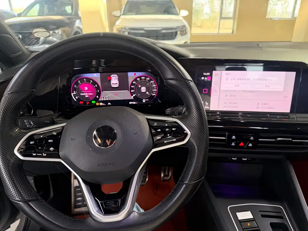 Volkswagen Golf — миниатюра 7