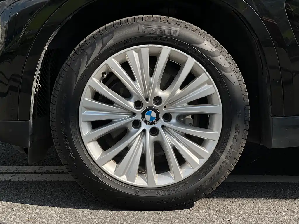 BMW X5 2017 xDrive28i