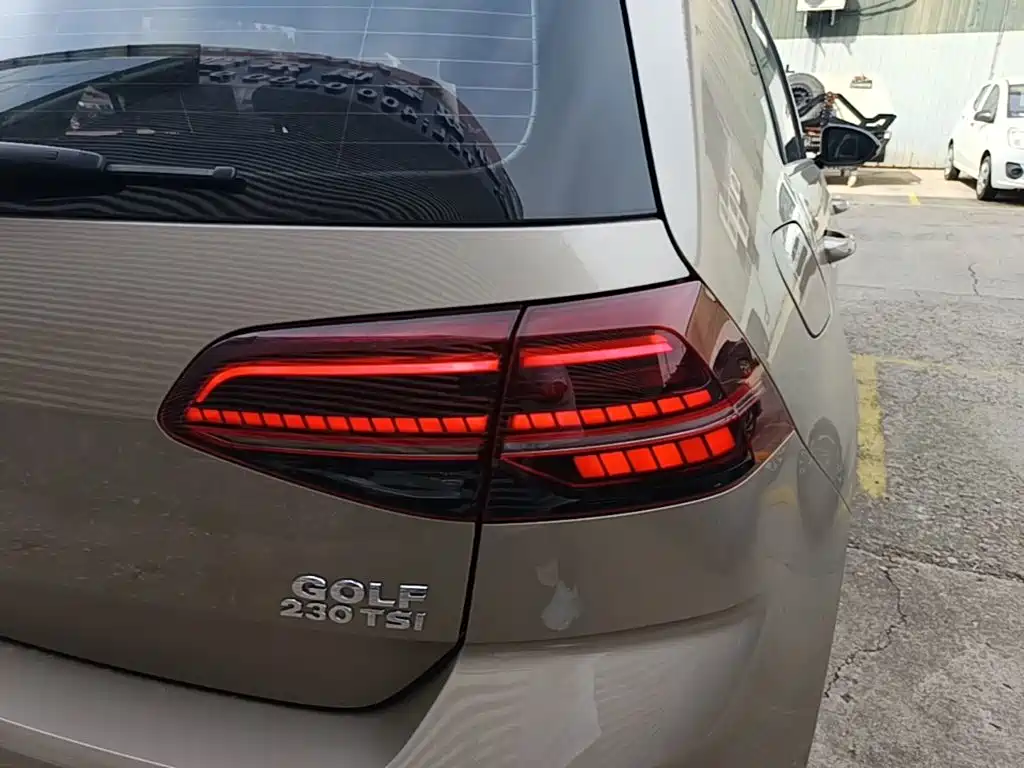 Volkswagen Golf — миниатюра 8