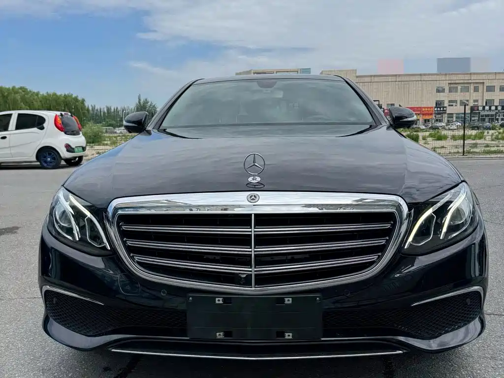 Mercedes-Benz E-Class E 2019 E 300 L Luxury