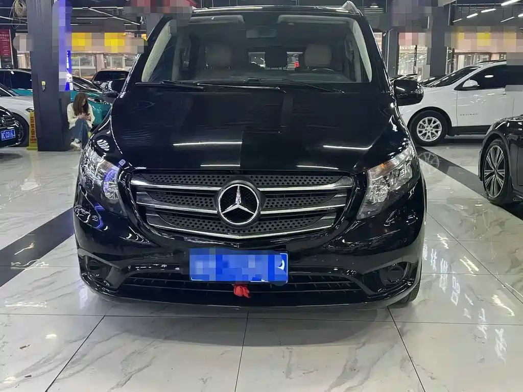 Mercedes-Benz Vito 2016 2.0T Elite