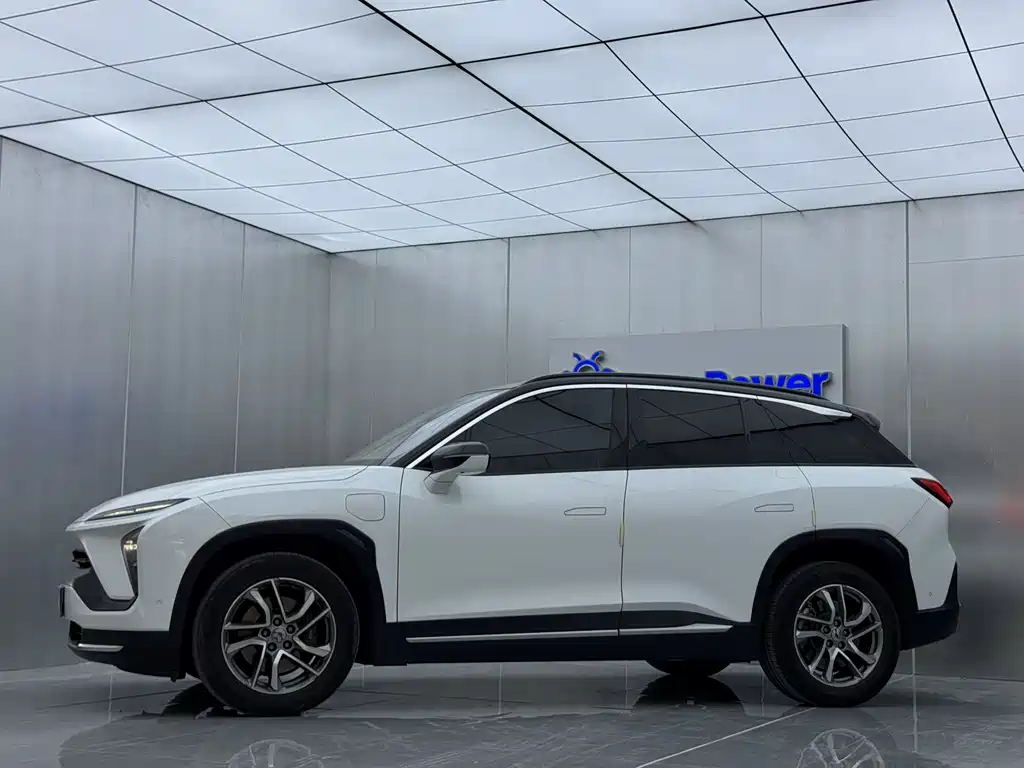 NIO NIO ES6