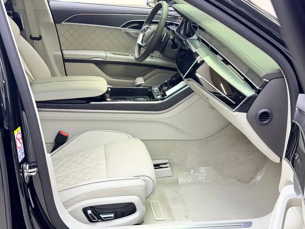 Audi A8 — миниатюра 9