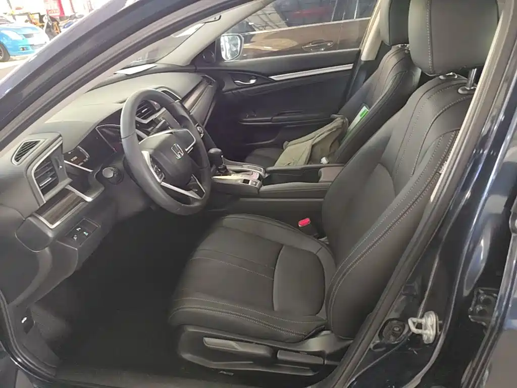 Honda Civic — миниатюра 15