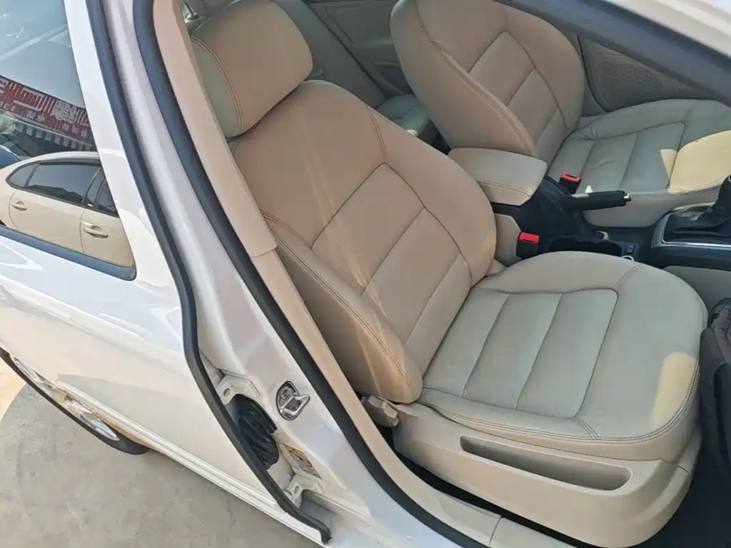 Skoda Octavia — миниатюра 25
