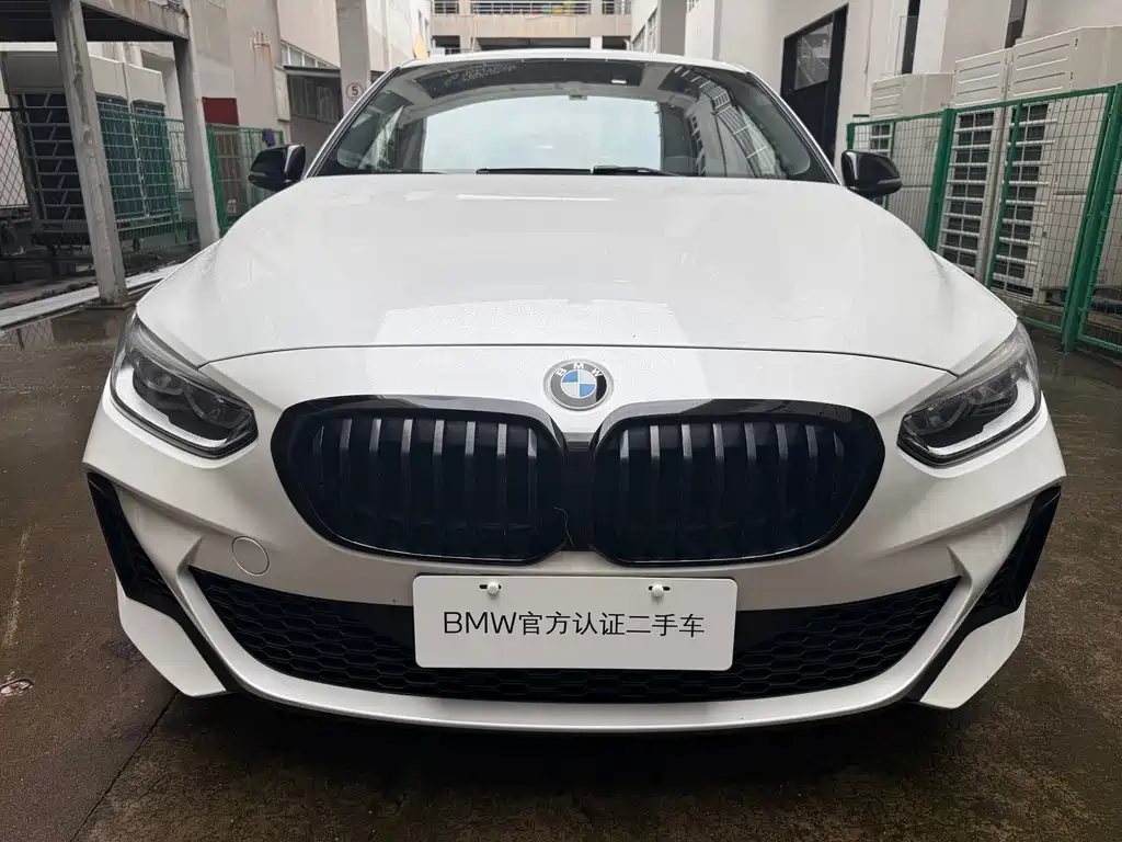 BMW 1 Series 2021
