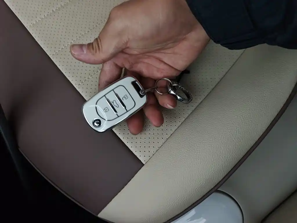 Wuling MINIEV — миниатюра 9
