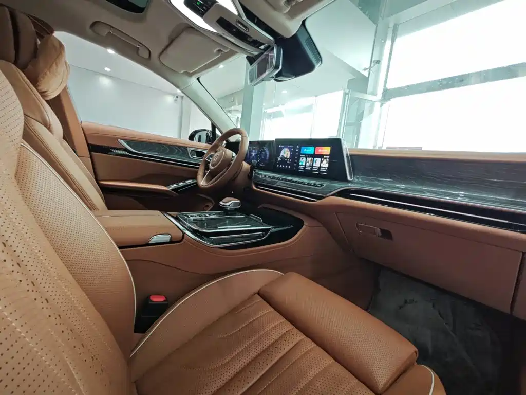 Hongqi Hongqi H9 — миниатюра 12