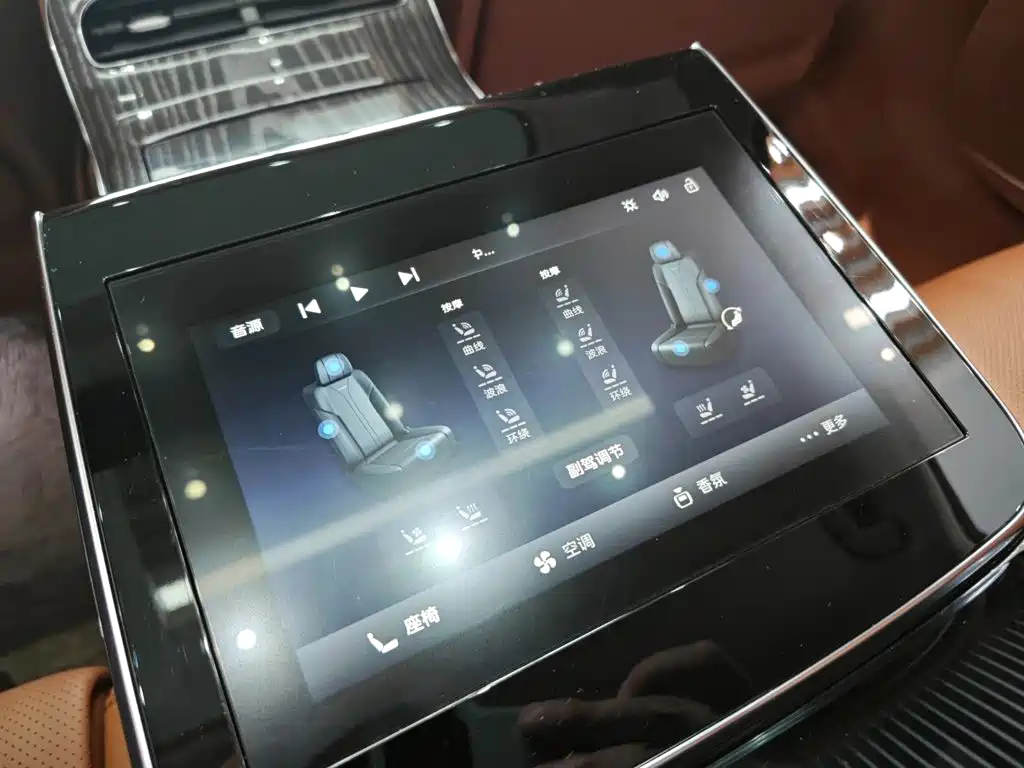 Hongqi Hongqi H9 — миниатюра 9