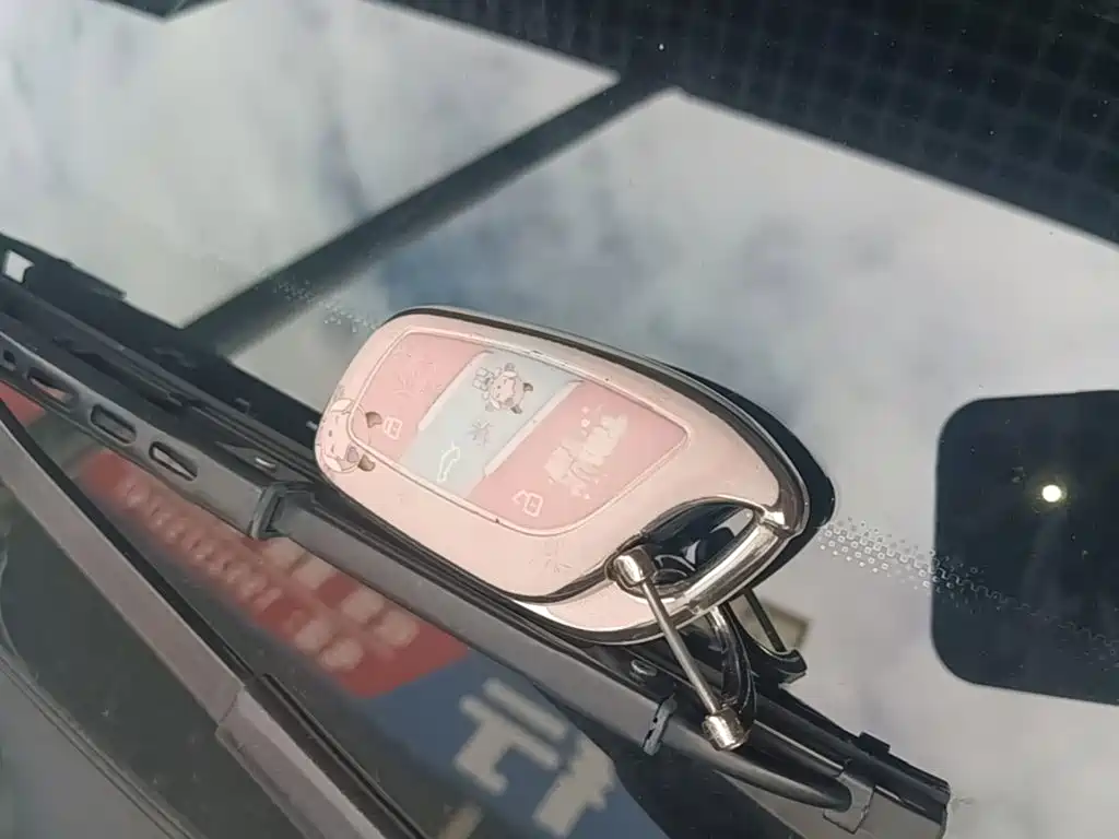 Roewe Clever — миниатюра 9