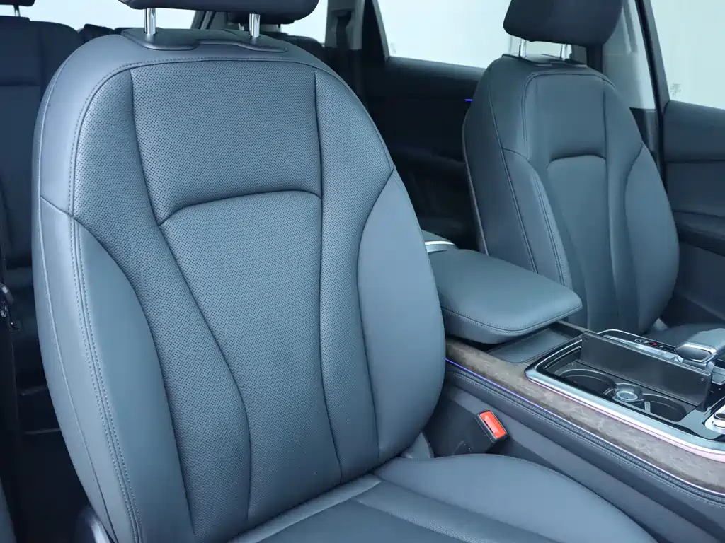 Audi Q7 2023 45 TFSI quattro S line Sport