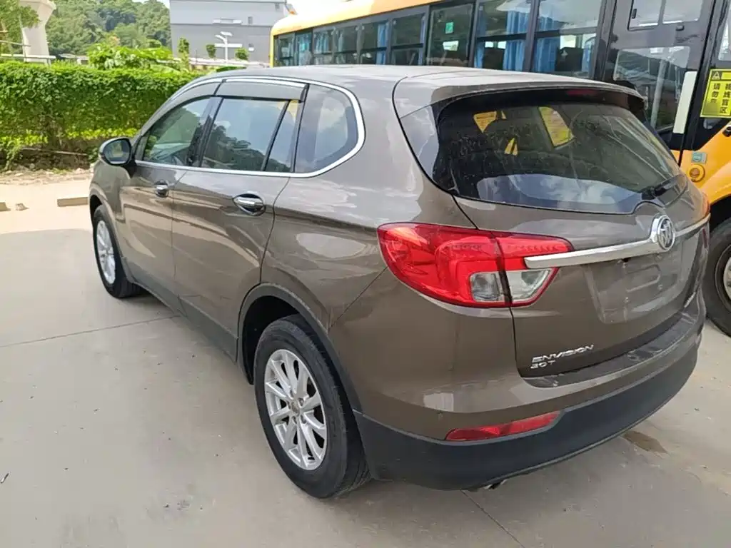 Buick Envision Plus — миниатюра 5