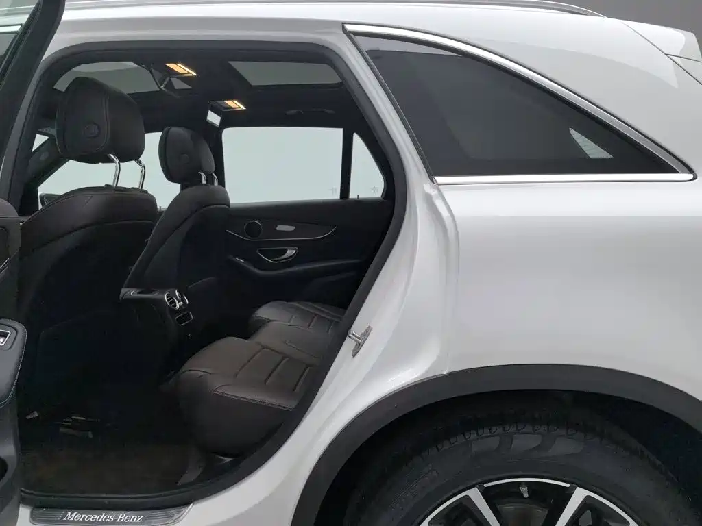 Mercedes-Benz GLC — миниатюра 15