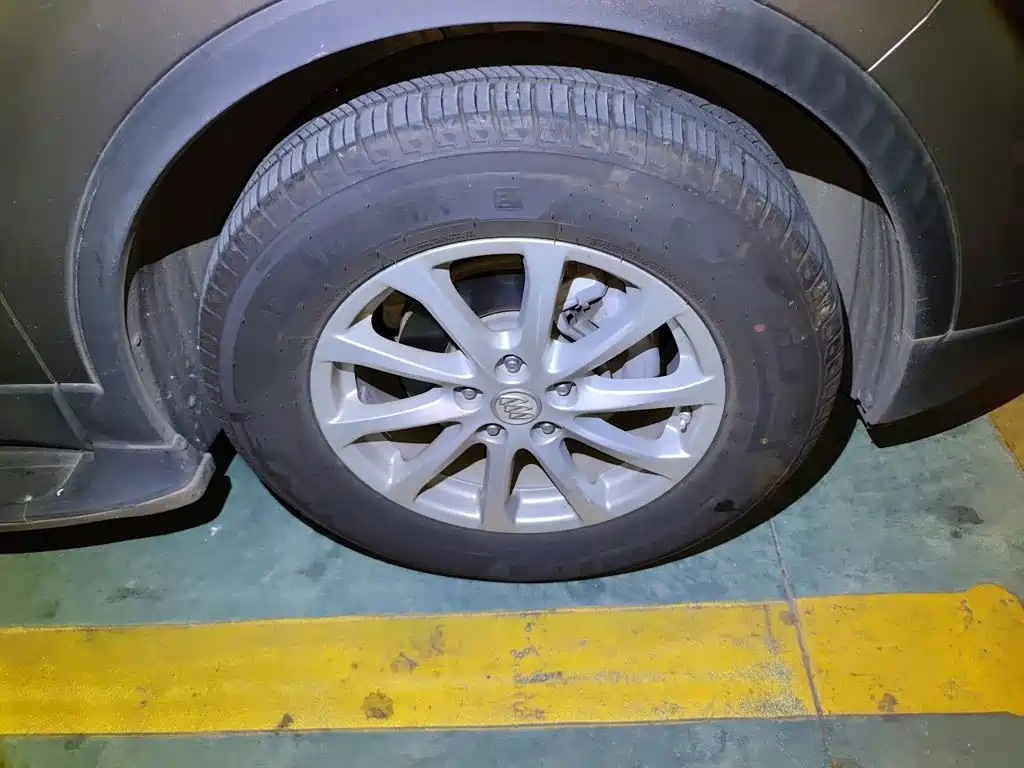 Buick Envision Plus — миниатюра 24