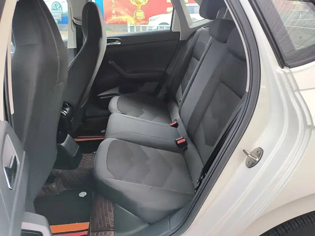 Volkswagen Polo — миниатюра 17