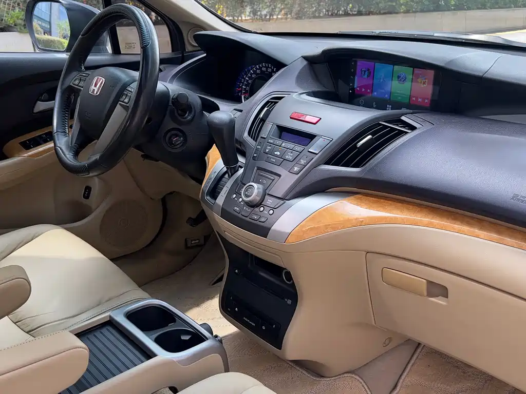 Honda Odyssey — миниатюра 19