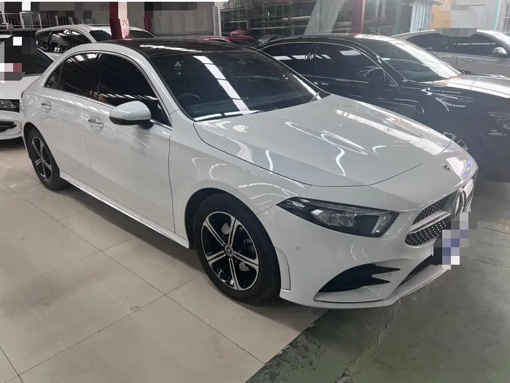 MERCEDES-BENZ A CLASS