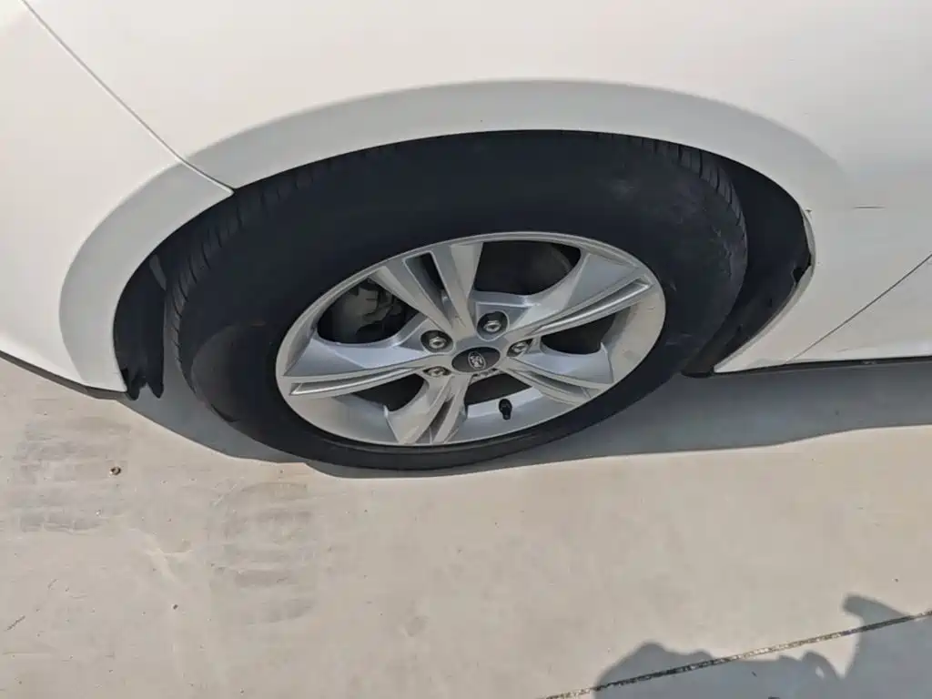 Ford Focus — миниатюра 23