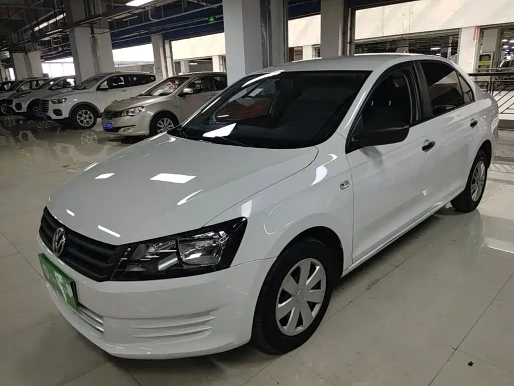 Volkswagen Santana — миниатюра 2