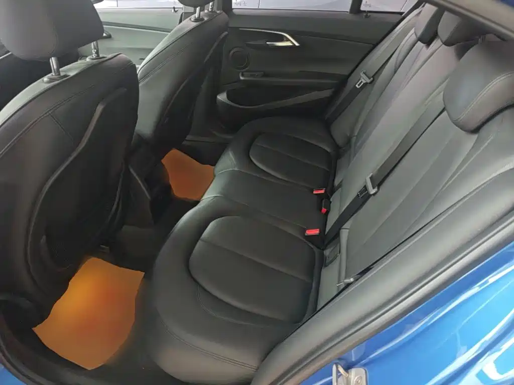 BMW 1 Series — миниатюра 17