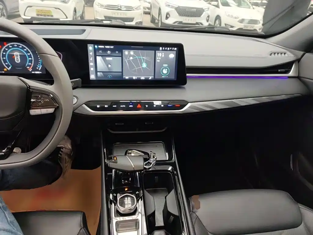 Changan Ruicheng PLUS — миниатюра 10