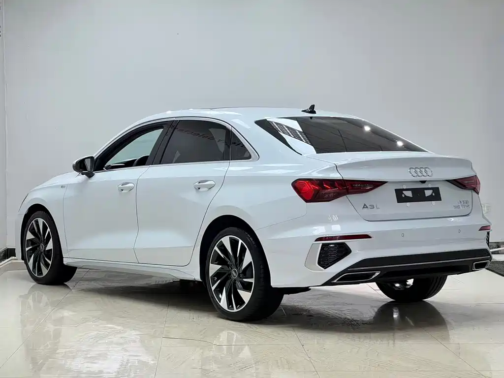 Audi A3 2022 A3L Limousine 35 TFSI Fashion Sport