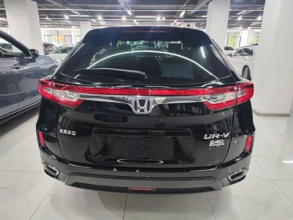 Honda UR-V — миниатюра 6
