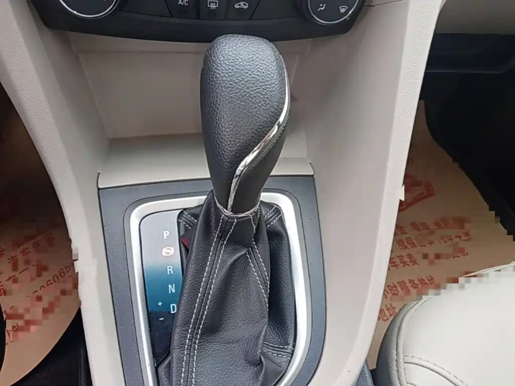 Buick Excelle — миниатюра 14