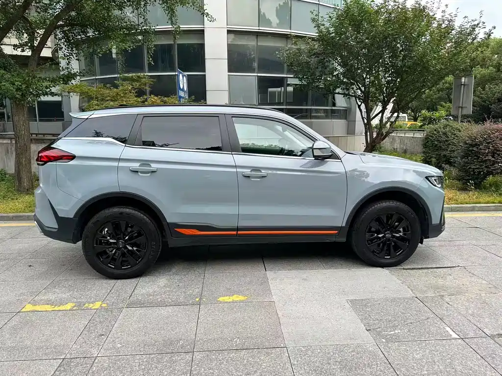 Geely Boyue — миниатюра 10