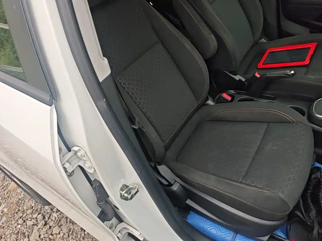 Chevrolet Trax — миниатюра 25