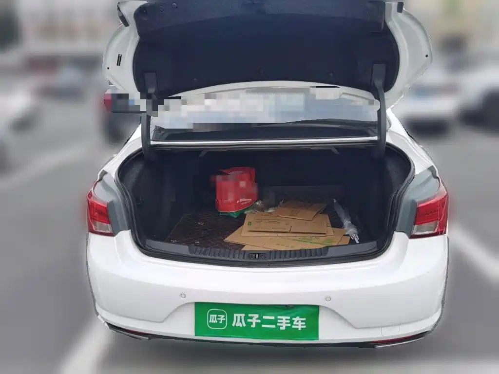Buick Verano — миниатюра 20