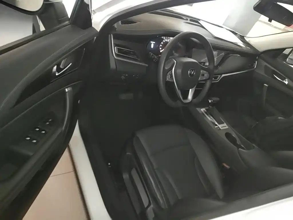 Changan CS35PLUS — миниатюра 16