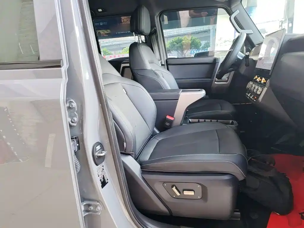 iCAR Автомобиль SuperV23 — миниатюра 25