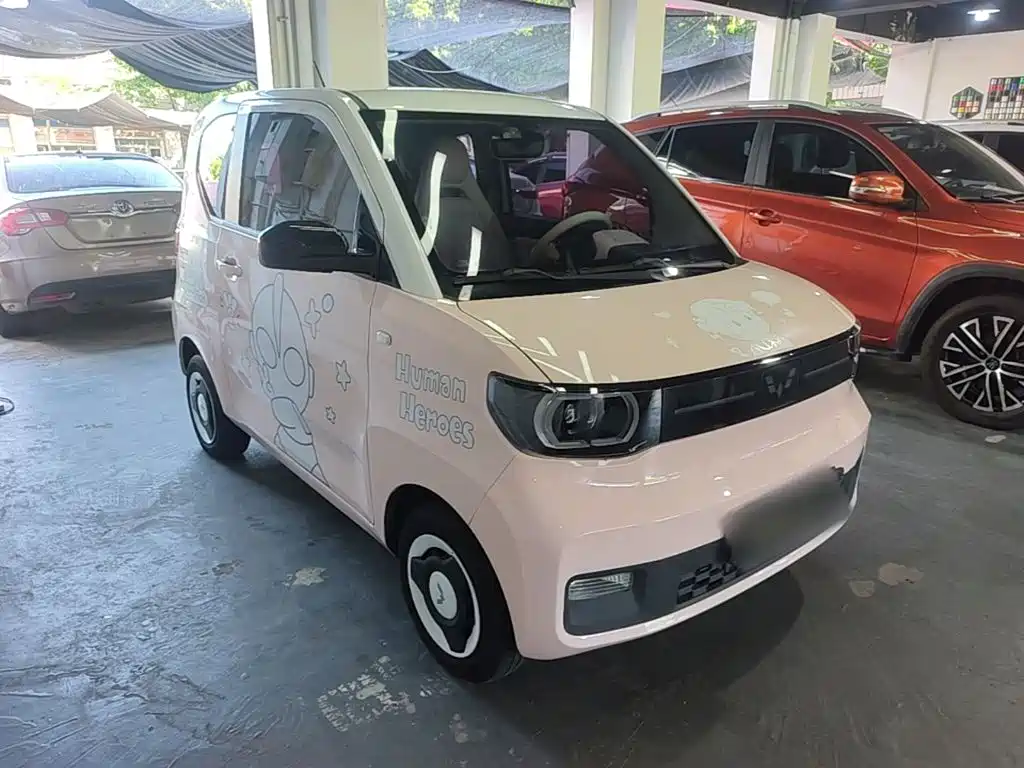 Wuling MINIEV — миниатюра 4