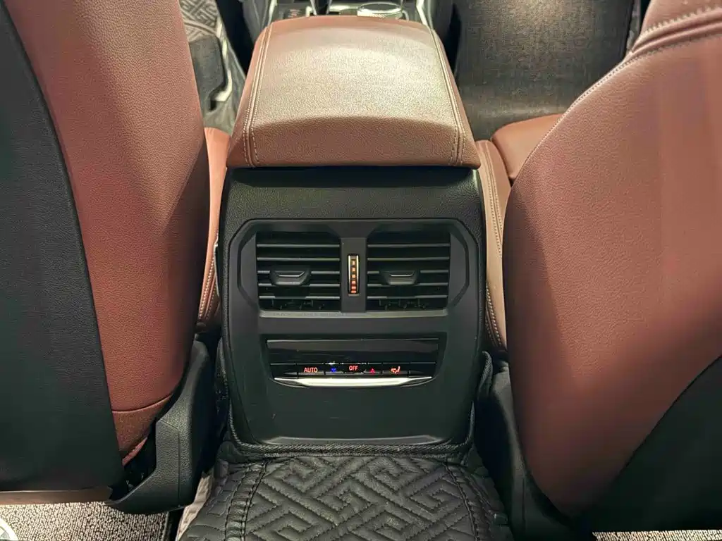 BMW 4 Series — миниатюра 18