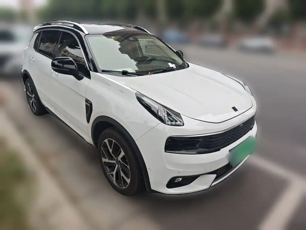 Lynk & Co 01 — миниатюра 3