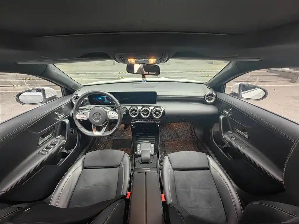 Mercedes-Benz A-Class — миниатюра 17
