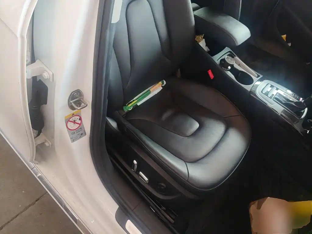 Audi A4L — миниатюра 25