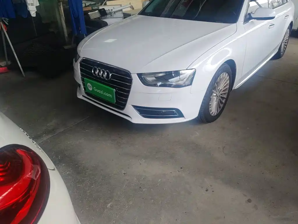 Audi A4L — миниатюра 24