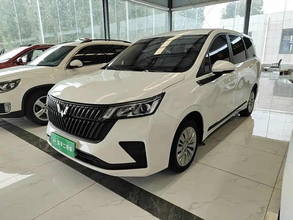 Wuling Jiachen — миниатюра 2