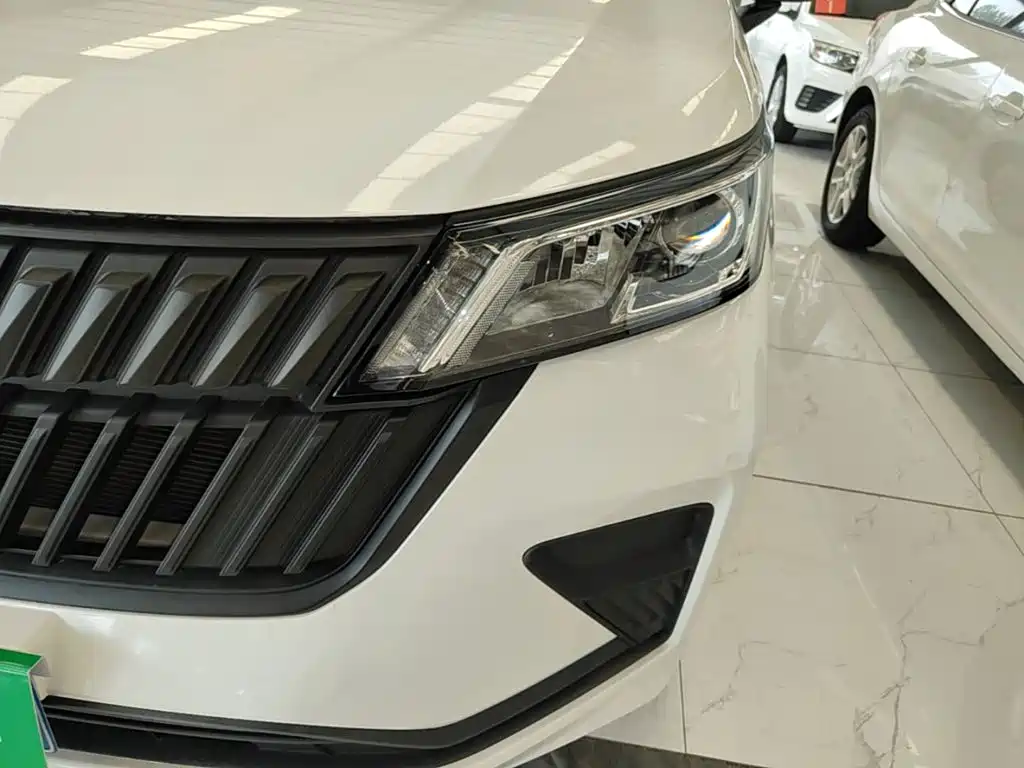 Wuling Jiachen — миниатюра 24