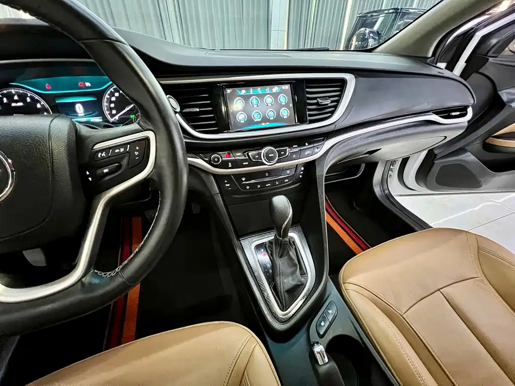 Buick Excelle — миниатюра 12