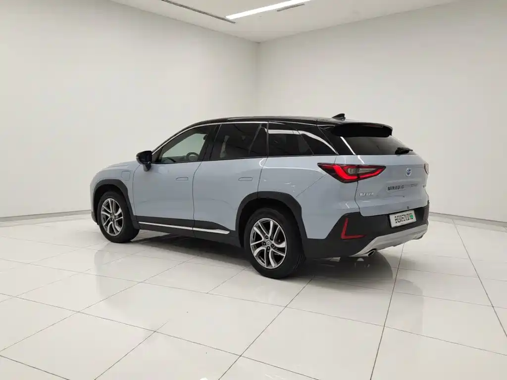 NIO ES6 — миниатюра 25