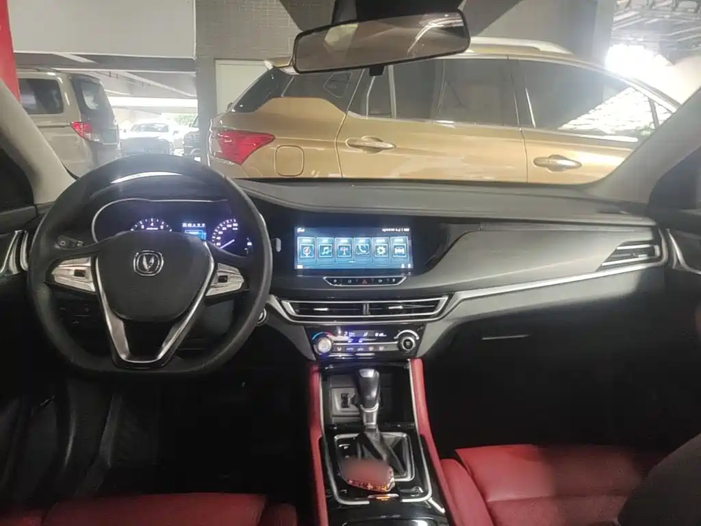 Changan Eado — миниатюра 10